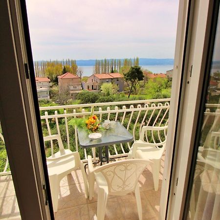 Apartments Marusic Omiš Kültér fotó